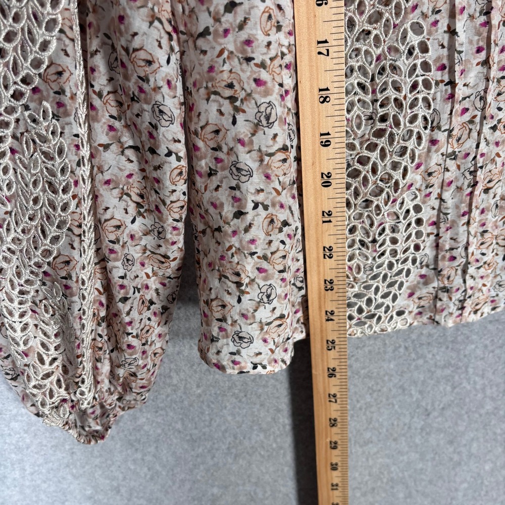 WHBM Eyelet Embroidered Floral Ruffle Blouse Sz M Cotton Silk Feminine Coquette - Picture 7 of 11